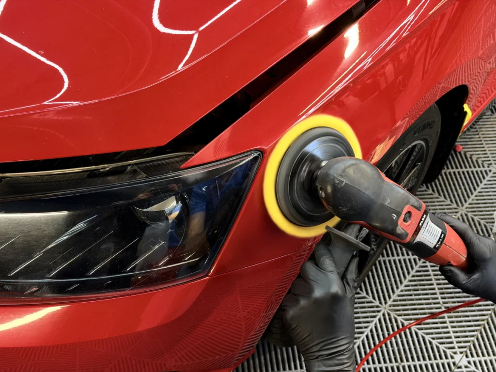 Elite Detailing auto pulēšana